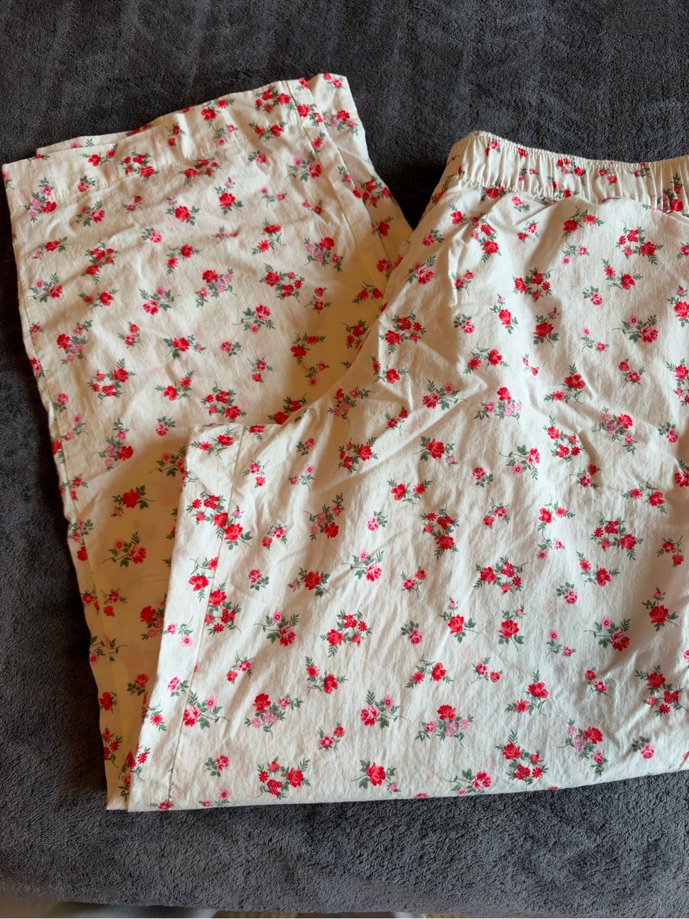 Joyspun floral women’s pajama pants
